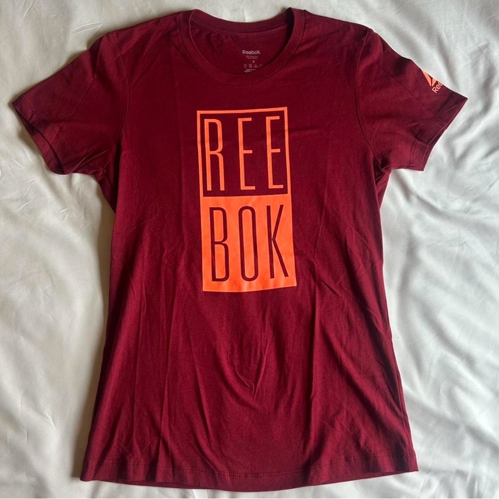 Reebok Women’s Athletic Top – Size Small